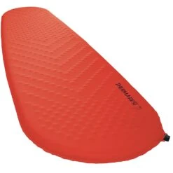 Therm-a-Rest ProLite Plus -Mountain Hardwear Shop 13266 thermarest prolite poppy wmns regular angle
