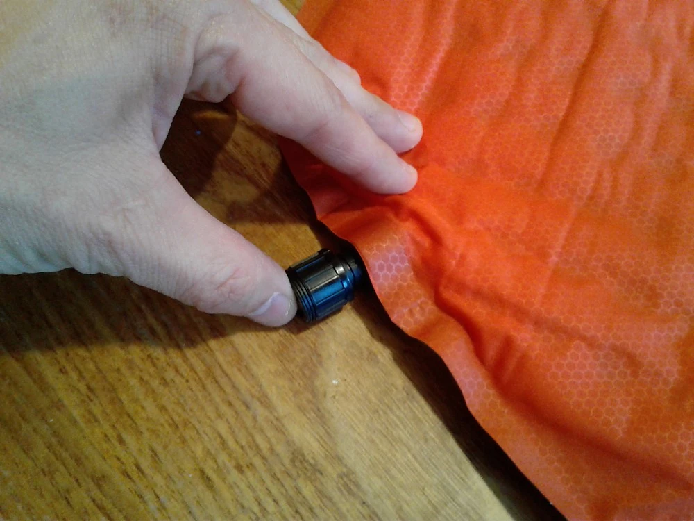 REI AirRail 1.5 Self-Inflating Pad 14 REI AirRail 1.5 Self-Inflating Pad - Image 12