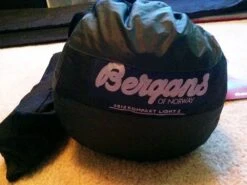 Bergans Compact Light 2 -Mountain Hardwear Shop IMG 2974