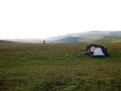 Sierra Designs Zeta 4 -Mountain Hardwear Shop SierraTent